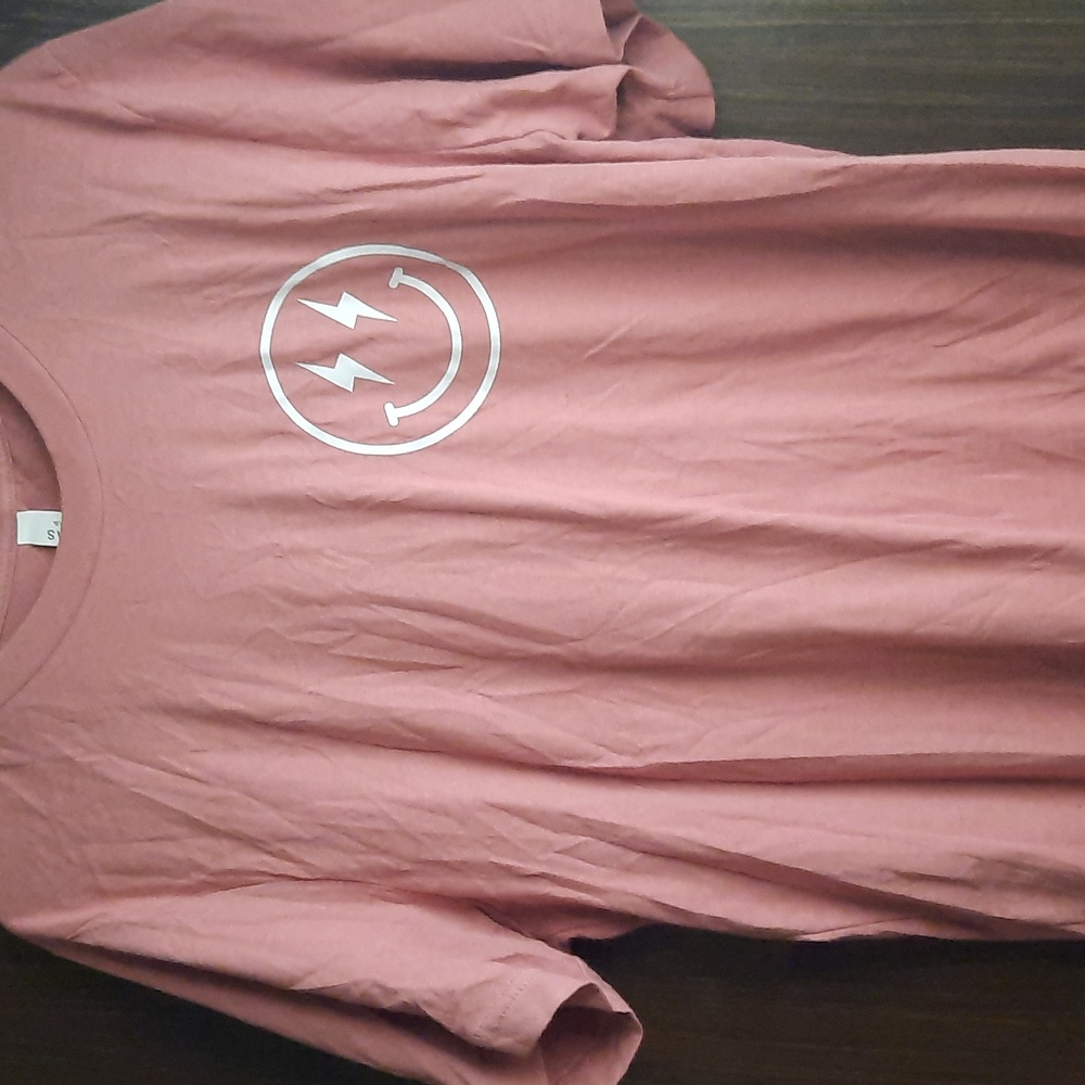 Tee